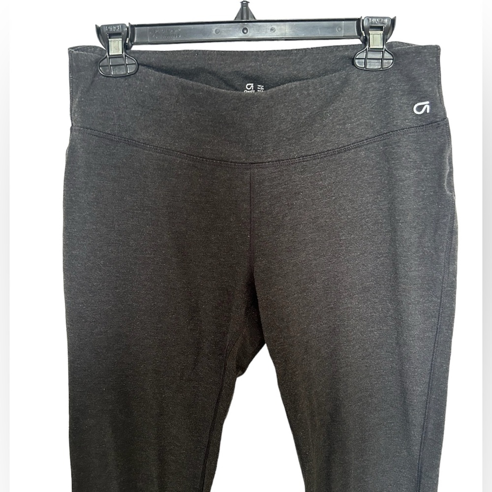 Gap dark gray workout leggings - Picture 2 of 4
